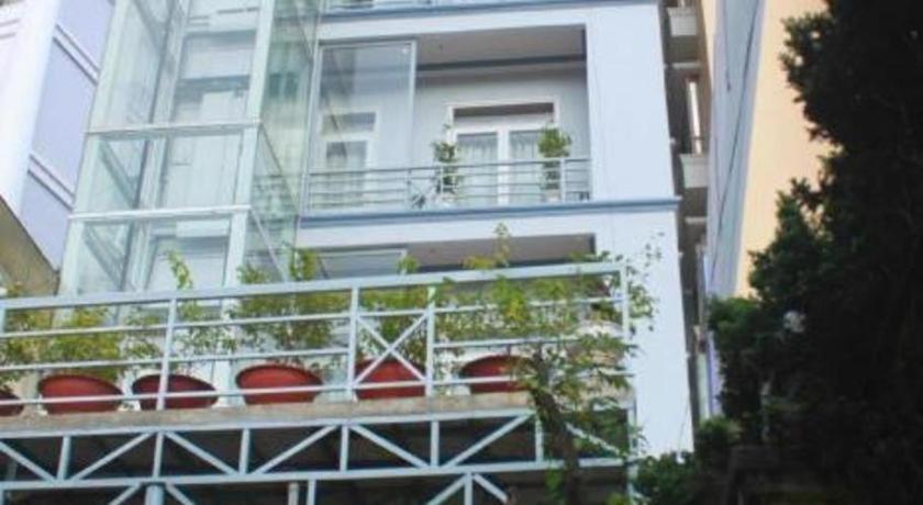 Gold Night Hotel Da Lat Exterior photo