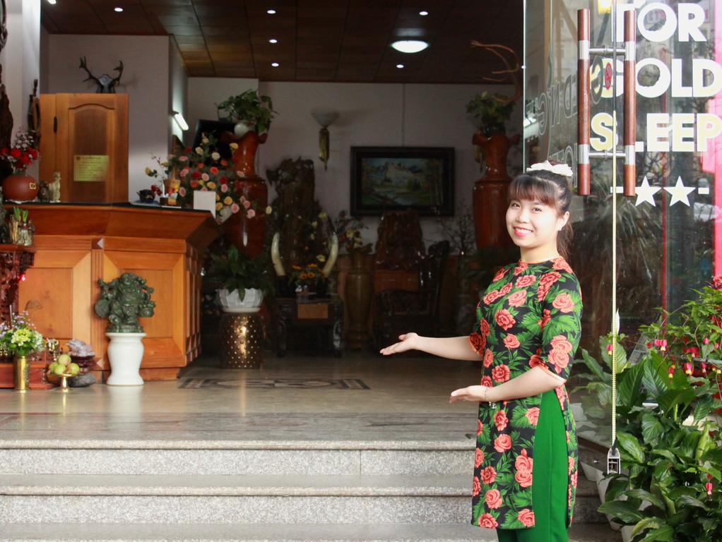 Gold Night Hotel Da Lat Exterior photo